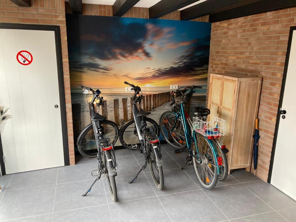 B&B With Or Without De Schuur Zierikzee Bagian luar foto