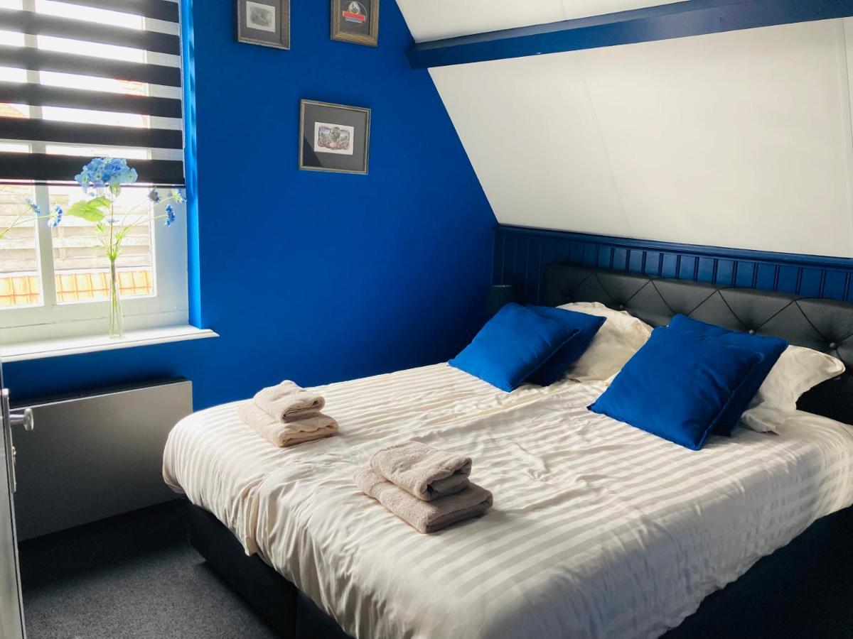 B&B With Or Without De Schuur Zierikzee Bagian luar foto