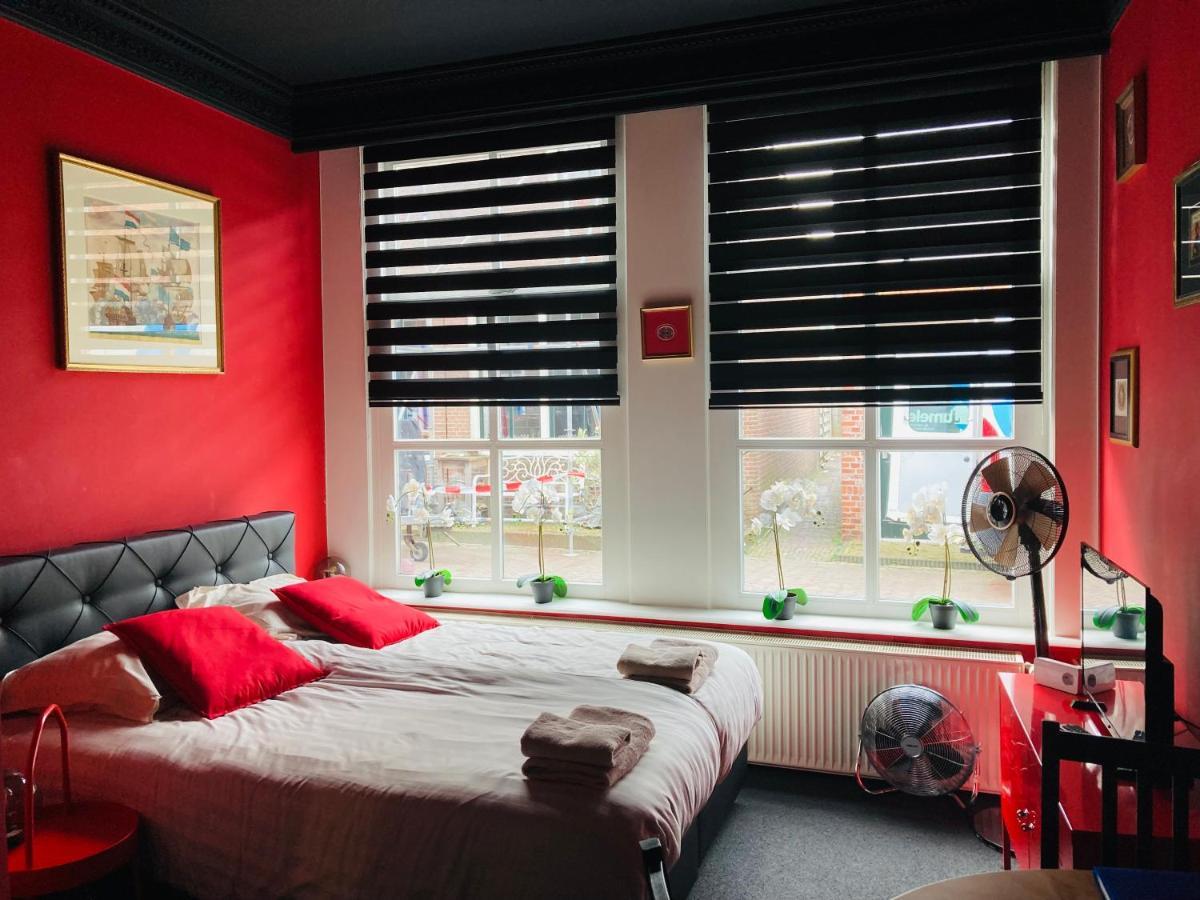 B&B With Or Without De Schuur Zierikzee Bagian luar foto
